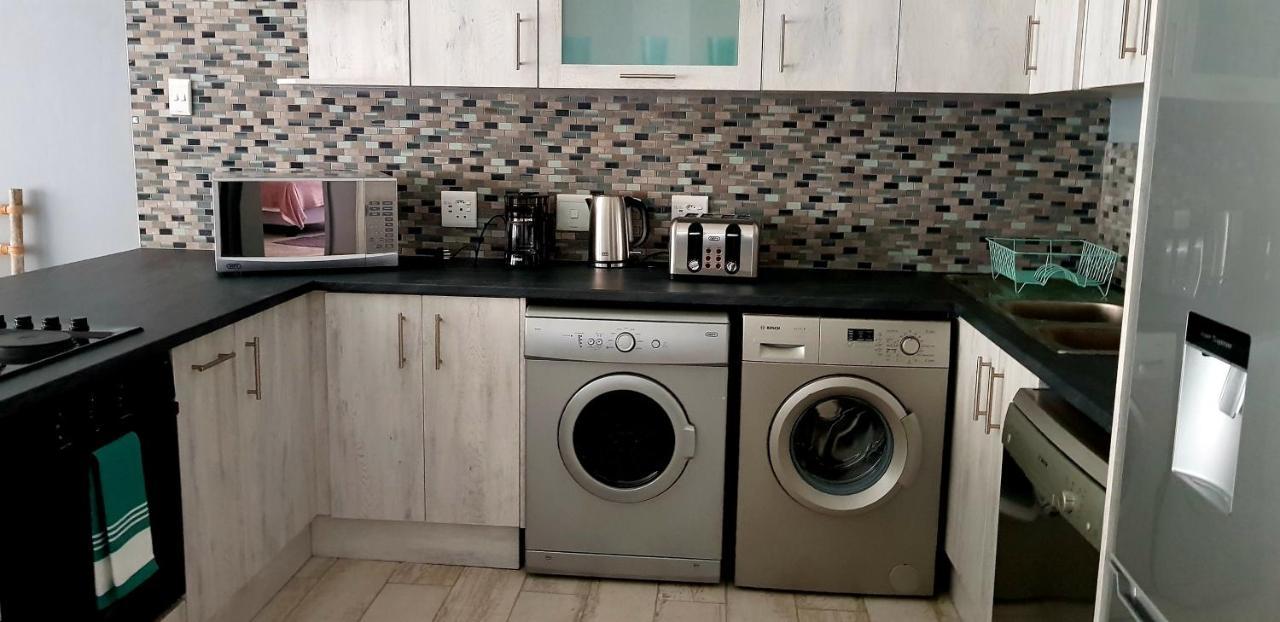 Vista Mare Apartment Суакопмунд Екстериор снимка